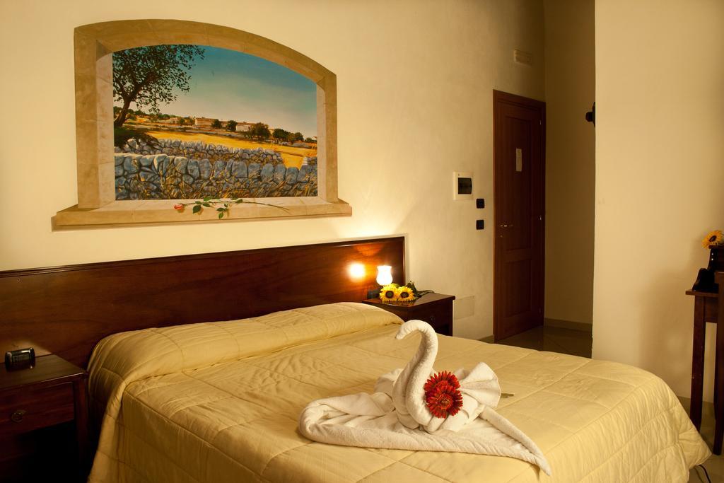 Agriturismo Tenuta Margitello Comiso Zimmer foto