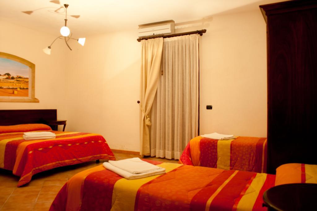 Agriturismo Tenuta Margitello Comiso Zimmer foto
